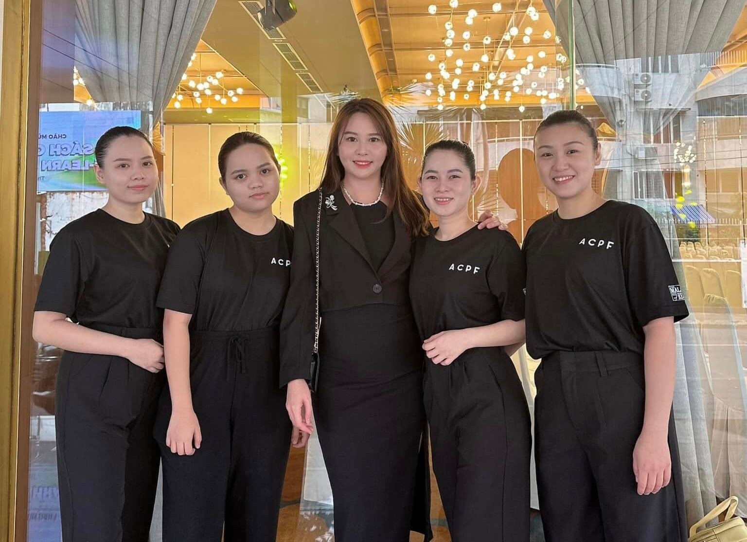 PinkyTan VacBeauty