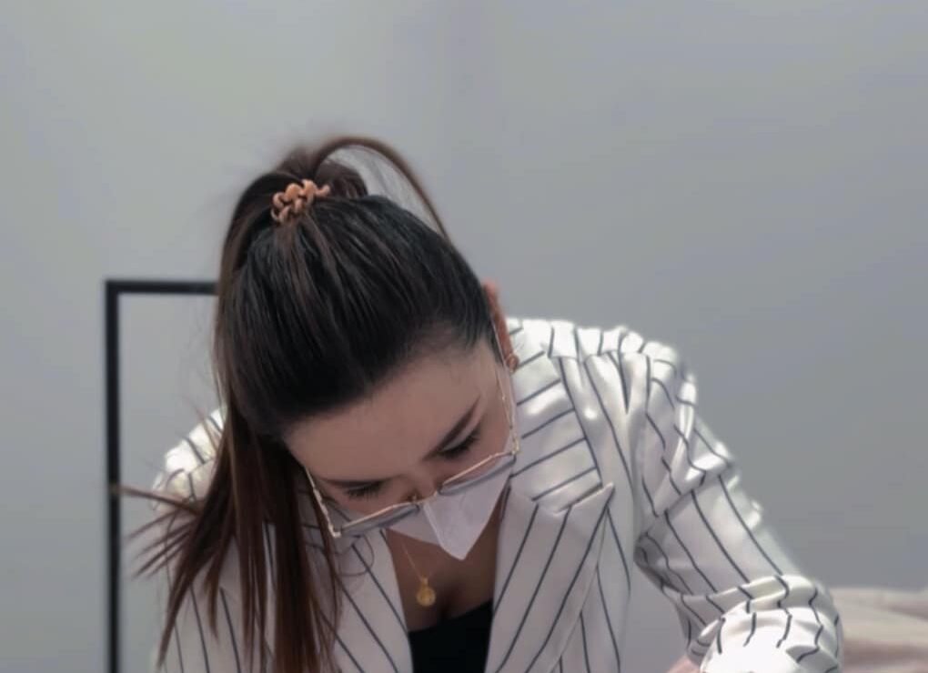  SzeYin GlamorousBeauty